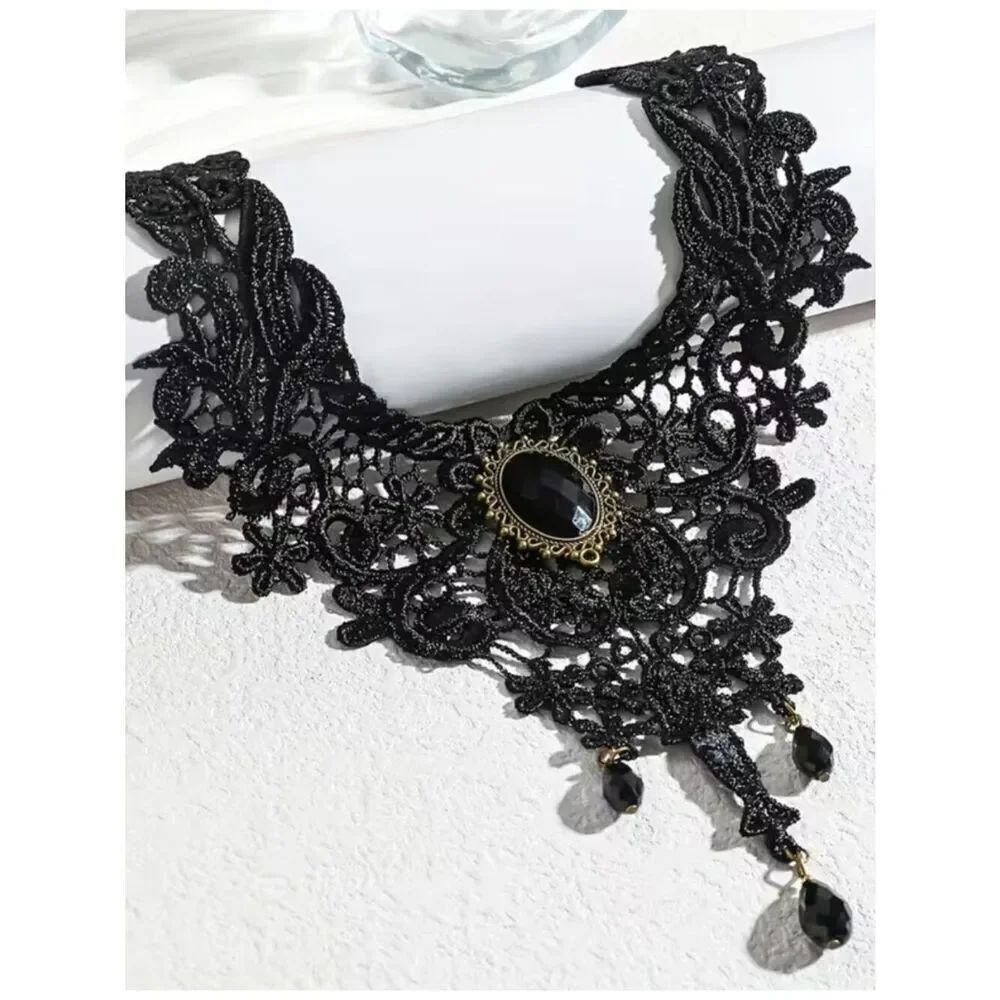 NWT Victorian Gothic Black Lace Choker Necklace Cabochon Pendant Drop Statement
